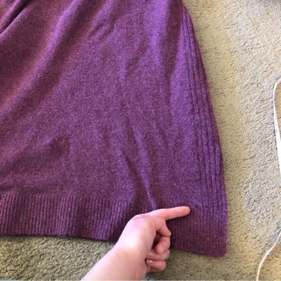 NEW NWT SO Mossy Cowl Neck Tunic Sweater Berry Pink Polyester Knit JUNIORS Large - Picture 9 of 9